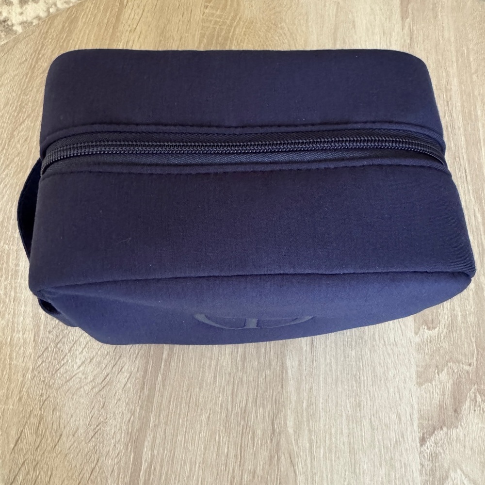 Dior Navy Blue Daily Essentials Pouch - Picture 3 of 3